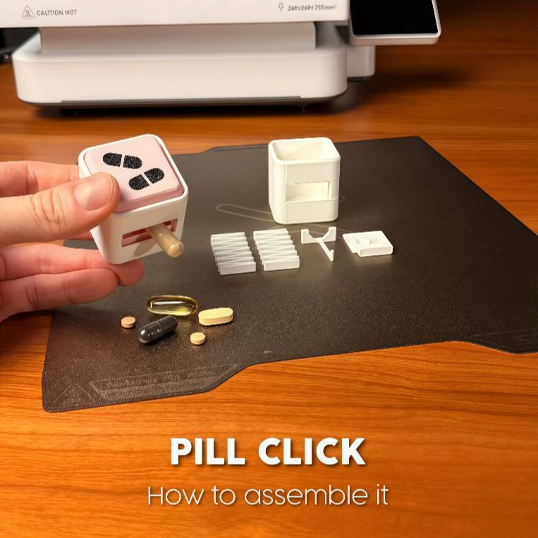 ๐๐Magnetic Weekly Pill Organizer